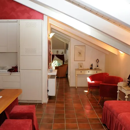 Apartman Callas 16 *